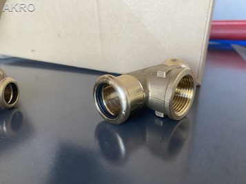 Miedź Trójnik SANHA PURAPRESS 22x3/4''GWx22