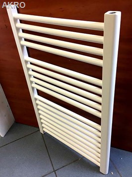 GRZEJNIK łazienkowy 40x80 biały prosty drabinka 360W 90°C