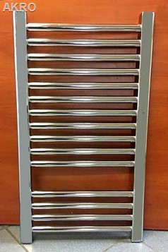Grzejnik łazienkowy 40x70 CHROM prosty drabinka 216W 90°C