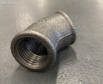Kolano ŁUK 1/2" 45° w/w żeliwne czarne