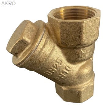 Filtr mosiężny osadnikowy skośny do wody Goshe 1"