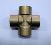 Czwórnik do lutu fi 18 z mosiądzu 18x18x18x18